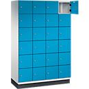 Armoire à casiers Cambio C+P, 4 compartiments, 24 casiers, avec socle, L 1200 x P 525 x H 1980 mm, gris clair/bleu clair