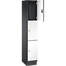 Armoire à casiers Cambio de C+P, 1 compartiment, 3 casiers, avec socle, L 300 x P 525 x H 1980 mm, gris noir/blanc