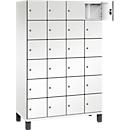 Armoire à casiers Cambio de C+P, 4 compartiments, 24 casiers, sur pieds, L 1200 x P 525 x H 1980 mm, blanc trafic/blanc