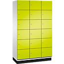 C+P Cambio lockerkast, 3 vakken, 18 vakken, met plint, B 1200 x D 525 x H 1980 mm, lichtgrijs/kleedgroen