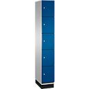 C+P Schließfachschrank Cambio, 1 Abteil, 5 Fächer, mit Sockel, B 300 x T 525 x H 1980 mm, weißaluminium/enzianblau
