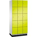 C+P Schließfachschrank Cambio, 3 Abteile, 15 Fächer, mit Sockel, B 900 x T 525 x H 1980 mm, lichtgrau/clowngrün