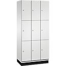 C+P Schließfachschrank Cambio, 3 Abteile, 9 Fächer, mit Sockel, B 900 x T 525 x H 1980 mm, lichtgrau