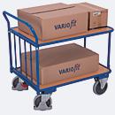 Chariot à barres de poussée, panneau acier/MDF, décor bleu gentiane/hêtre, 2 étagères, L 830 x l 495 mm, montants verticaux, roulettes TPE avec EasySTOP, jusqu'à 400 kg