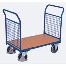 Chariot à double paroi frontale, panneau acier/MDF, décor bleu gentiane/hêtre, L 1200 x l 800 mm, parois frontales grillagées, roulettes en TPE avec EasySTOP, jusqu'à 500 kg