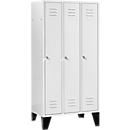 Kledinglocker, 3 compartimenten, met poten, cilinderslot, lichtgrijs