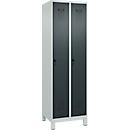 Kleiderspind C+P Evolo Plus, 2 Abteile, 300 mm breit, mit Füßen, Sicherheits-Drehriegel, B 600 x T 500 x H 1950 mm, lichtgrau/anthrazitgrau