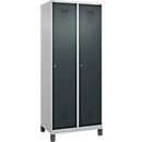 Kleiderspind C+P Evolo Plus, 2 Abteile, 400 mm Abteilbreite, mit Füßen, Anschlag rechts, B 800 x T 500 x H 1950 mm, Zylinder, weißaluminium/anthrazitgrau