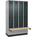 Kleiderspind C+P Evolo Plus, 4 Abteile à 300 mm Breite, Sockel, schwebende Sitzbank, B 1200 x T 815 x H 1950 mm, Drehriegel, weißaluminium/anthrazitgrau