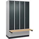 Kleiderspind C+P Evolo Plus, 4 Abteile à 300 mm Breite, Sockel, schwebende Sitzbank, B 1200 x T 815 x H 1950 mm, Zylinder, weißaluminium/anthrazitgrau