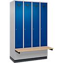 Kleiderspind C+P Evolo Plus, 4 Abteile à 300 mm Breite, Sockel, schwebende Sitzbank, B 1200 x T 815 x H 1950 mm, Zylinder, weißaluminium/enzianblau