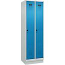 Vestiaire C+P Evolo Plus, 2 compartiments, largeur de compartiment 300 mm, avec socle, butée à droite, verrou rotatif de sécurité, butée Soft, anti-effraction, L 600 x P 500 x H 1950 mm, gris clair RAL 7035/bleu clair RAL 5012