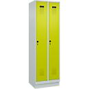 Vestiaire C+P Evolo Plus, 2 compartiments, largeur de compartiment 300 mm, avec socle, butée à droite, verrou rotatif de sécurité, butée Soft, anti-effraction, L 600 x P 500 x H 1950 mm, gris clair RAL 7035/vert clown RAL 1108060