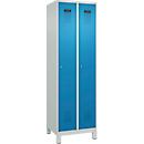Vestiaire C+P Evolo Plus, 2 compartiments, largeur des compartiments 300 mm, avec pieds, charnières à droite, serrure à cylindre, L 600 x P 500 x H 1950 mm, gris clair/bleu clair