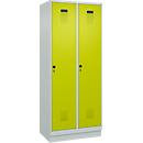 Vestiaire C+P Evolo Plus, 2 compartiments, largeur des compartiments 400 mm, avec socle, charnières à droite, L 800 x P 500 x H 1950 mm, verrou tournant, gris clair/vert clown