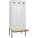 Vestiaire C+P Evolo Plus, 3 compartiments de 300 mm de large, banquette flottante, L 900 x P 815 x H 2120 mm, cylindre, gris clair/gris clair