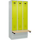 Vestiaire C+P Evolo Plus, 3 compartiments de 300 mm de large, socle, banquette flottante, L 900 x P 815 x H 1950 mm, cylindre, gris clair/vert clown