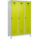 Vestiaire C+P Evolo Plus, 3 compartiments, largeur de compartiment 400 mm, avec pieds, butée à droite, butée Soft, anti-effraction, L 1200 x P 500 x H 1950 mm, fermeture de sécurité à pêne rotatif, gris clair RAL 7035/vert clown RAL 1108060