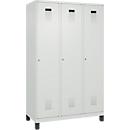 Vestiaire C+P Evolo Plus, 3 compartiments, largeur de compartiment 400 mm, avec pieds, butée à droite, butée Soft, anti-effraction, L 1200 x P 500 x H 1950 mm, serrure à cylindre, gris clair RAL 7035/gris clair RAL 7035