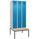 Vestiaire C+P Evolo Plus, 3 compartiments, largeur des compartiments 300 mm, avec banquette encastrée, L 900 x P 815 x H 2120 mm, cylindre, gris clair/bleu clair