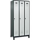 Vestiaire C+P Evolo Plus, 3 compartiments, largeur des compartiments 300 mm, avec pieds, verrou rotatif, L 900 x P 500 x H 1950 mm, gris anthracite/gris clair