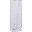 Garderobenschrank mit Sockel, 2 Abteile, Zylinderschloss