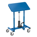 Pupitre d'atelier, mobile, hauteur ajustable par pompe à pied, plateforme inclinable