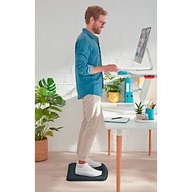 Anti-Ermüdungsmatte Leitz Ergo Cosy, für Steh- oder Sitzarbeitsplatz, kompakt, tragbar, B 457 x T 560 x H 20 mm, Schaumstoff, dunkelgrau