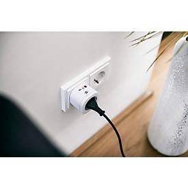 brennenstuhl®Connect WiFi Steckdose WAE 3600 XS01, Matter-kompatibel, Energiemessung, App-Steuerung, grau/weiß
