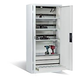 C+P Akkuladeschrank Comfort mit Vollblechtüren und Schubladenblock, H 1950 x B 930 x T 500 mm, Lichtgrau/Resedagrün