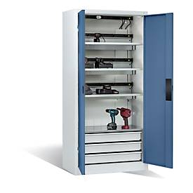 C+P Akkuladeschrank Comfort mit Vollblechtüren und Schubladenblock, H 1950 x B 930 x T 500 mm, Lichtgrau/Resedagrün