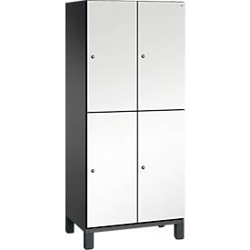 C+P Doppelstöckiger Spind Cambio, 2 Abteile, 4 Fächer, auf Füßen, B 800 x T 525 x H 1980 mm, schwarzgrau/weiß