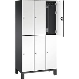 C+P Doppelstöckiger Spind Cambio, 3 Abteile, 6 Fächer, auf Füßen, B 900 x T 525 x H 1980 mm, schwarzgrau/weiß