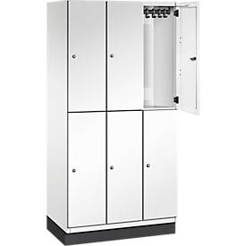 C+P Doppelstöckiger Spind Cambio, 3 Abteile, 6 Fächer, mit Sockel, B 900 x T 525 x H 1980 mm, verkehrsweiß