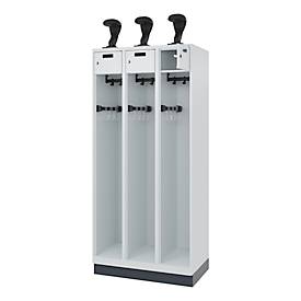 C+P Feuerwehrspind Evolo, Modell PRAKTUS, 3 Abteile, H 1950 x B 900 x T 500 mm, Sockel, lichtgrau RAL 7035