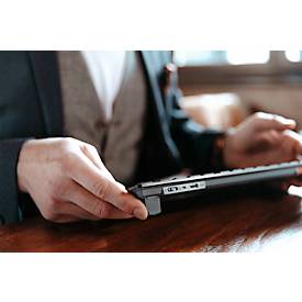 Cherry Multi-Device Tastatur KW 9200 Mini, QWERTZ, 2x Bluetooth 5.0, 2.4 GHz Funk- und USB-C-Kabelkanal, wiederaufladbar, schwarz