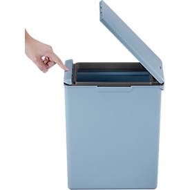 EKO Abfalleimer Morandi Touch, platzsparend, Touch Bar-Mechanismus, Kunststoff, B 206 x T 325 x H 400 mm, 20 Liter, blau