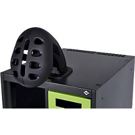 Feuerwehrspind C+P Evolo Youngster, 3 Abteile, mit Helmhalter, mit Sockel, B 1200 x T 500 x H 1630 mm, RAL 7035 Lichtgrau/RAL 7016 Anthrazitgrau