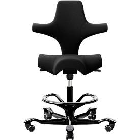 HÅG Capisco 8106 siège de bureau, réglable en hauteur et en profondeur, piétement aluminium, roulettes en dur, mousse, repose-pieds, noir/noir
