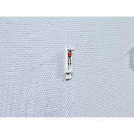 Klebeschraube tesa®, für Tapete & Putz, Haftkraft bis 1 kg, höhenverstellbar, ablösbar, 2 Stück