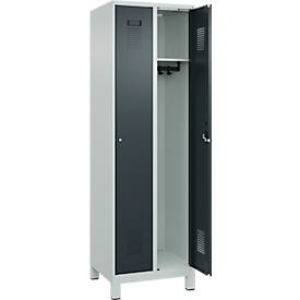 Kleiderspind C+P Evolo Plus, 2 Abteile, 300 mm Abteilbreite, mit Füßen, Anschlag rechts, Zylinderschloss, B 600 x T 500 x H 1950 mm, lichtgrau/anthrazitgrau