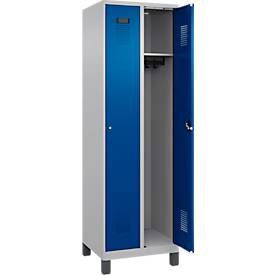 Kleiderspind C+P Evolo Plus, 2 Abteile, 300 mm Abteilbreite, mit Füßen, Anschlag rechts, Zylinderschloss, B 600 x T 500 x H 1950 mm, weißaluminium/enzianblau