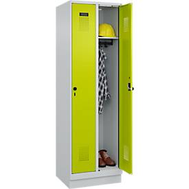 Kleiderspind C+P Evolo Plus, 2 Abteile, 300 mm Abteilbreite, mit Sockel, Anschlag rechts, Drehriegel, B 600 x T 500 x H 1950 mm, lichtgrau/clowngrün