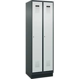 Kleiderspind C+P Evolo Plus, 2 Abteile, 300 mm Abteilbreite, mit Sockel, Anschlag rechts, Zylinder, B 600 x T 500 x H 1950 mm, anthrazitgrau/lichtgrau