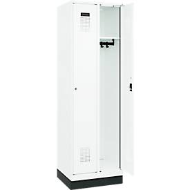 Kleiderspind C+P Evolo Plus, 2 Abteile, 300 mm Abteilbreite, mit Sockel, Anschlag rechts, Zylinder, B 600 x T 500 x H 1950 mm, verkehrsweiß/verkehrsweiß