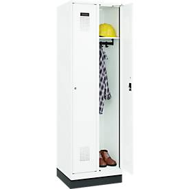 Kleiderspind C+P Evolo Plus, 2 Abteile, 300 mm Abteilbreite, mit Sockel, Anschlag rechts, Zylinder, B 600 x T 500 x H 1950 mm, verkehrsweiß/verkehrsweiß