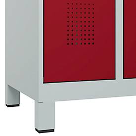 Kleiderspind C+P Evolo Plus, 2 Abteile, 300 mm breit, mit Füßen, Sicherheits-Drehriegel, B 600 x T 500 x H 1950 mm, lichtgrau/rubinrot