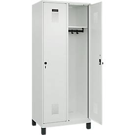 Kleiderspind C+P Evolo Plus, 2 Abteile, 400 mm Abteilbreite, mit Füßen, Anschlag rechts, B 800 x T 500 x H 1950 mm, Drehriegel, lichtgrau/lichtgrau