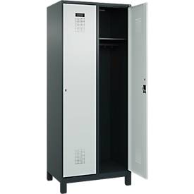 Kleiderspind C+P Evolo Plus, 2 Abteile, 400 mm Abteilbreite, mit Füßen, Anschlag rechts, B 800 x T 500 x H 1950 mm, Zylinder, anthrazitgrau/lichtgrau