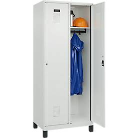 Kleiderspind C+P Evolo Plus, 2 Abteile, 400 mm Abteilbreite, mit Füßen, Anschlag rechts, B 800 x T 500 x H 1950 mm, Zylinder, lichtgrau/lichtgrau